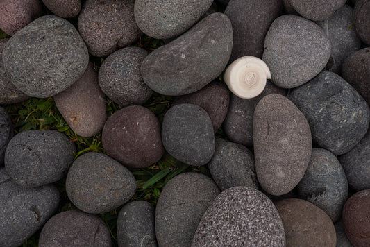 RED MEXICAN BEACH PEBBLES (40lbs bag)