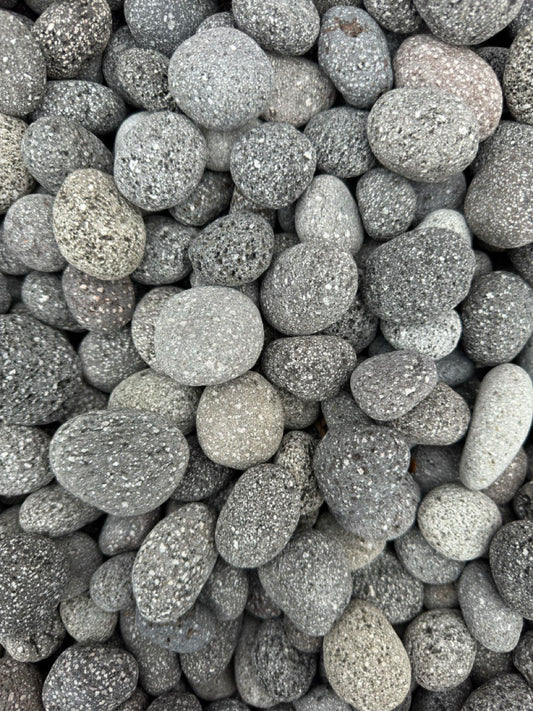 BLACK LAVA PEBBLES (40lbs bag)